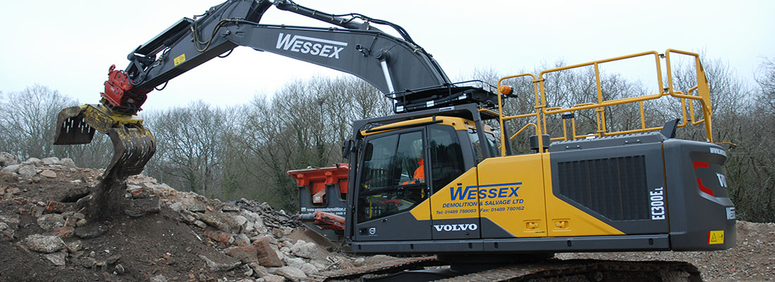 Plant Hire - Wessex Demolition - Volvo EC300 Excavator